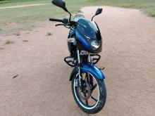Bajaj Pulsar 150 2016 Motorbike
