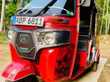Bajaj RE 2017 Three Wheel