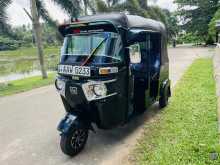 Bajaj RE 2015 Three Wheel