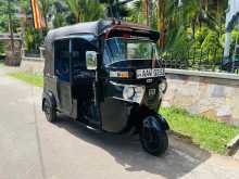 https://riyasewana.com/uploads/bajaj-bajaj-re-1218174222432.jpg