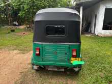 https://riyasewana.com/uploads/bajaj-bajaj-re-12230431592.jpg