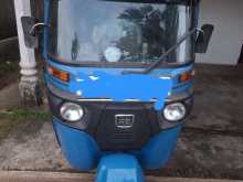 Bajaj RE 2018 Three Wheel