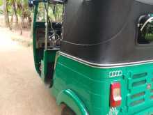 https://riyasewana.com/uploads/bajaj-bajaj-re-161500024553.jpg