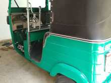 https://riyasewana.com/uploads/bajaj-bajaj-re-16755384433.jpg