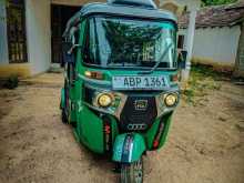 Bajaj RE 2017 Three Wheel