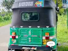 https://riyasewana.com/uploads/bajaj-bajaj-re-2006-1416075012692.jpg