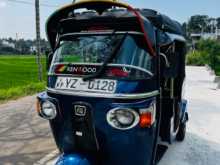 Bajaj RE 205 2012 Three Wheel