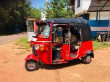 https://riyasewana.com/uploads/bajaj-bajaj-re-2013-1623110512032.jpg