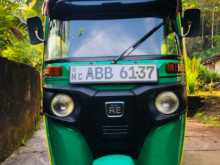 Bajaj Re 2015 Three Wheel