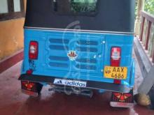https://riyasewana.com/uploads/bajaj-bajaj-re-2015-24211916129136.jpg