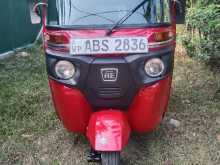 Bajaj RE 2018 Three Wheel