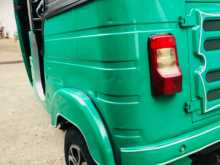 https://riyasewana.com/uploads/bajaj-bajaj-re-2016-218571112634.jpg