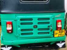 https://riyasewana.com/uploads/bajaj-bajaj-re-2016-26501312292.jpg