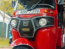 Bajaj RE 2016 Three Wheel