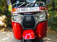 Bajaj Re 2017 Three Wheel