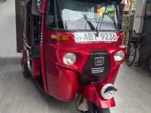 Bajaj RE 2019 Three Wheel