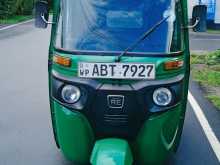 Bajaj RE 4 Stroke 2019 Three Wheel