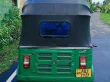 https://riyasewana.com/uploads/bajaj-bajaj-re-2019-2121474512702.jpg