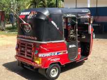 https://riyasewana.com/uploads/bajaj-bajaj-re-205-2016-516102312984.jpg