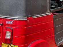 https://riyasewana.com/uploads/bajaj-bajaj-re-21023294662.jpg