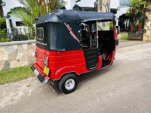 https://riyasewana.com/uploads/bajaj-bajaj-re-220224224343.jpg