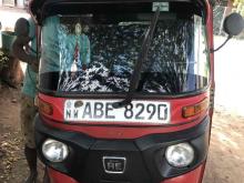 Bajaj RE 205 2015 Three Wheel