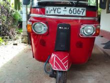 Bajaj Re 4 Stroke 2010 Three Wheel