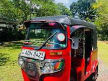 Bajaj RE 205 2016 Three Wheel