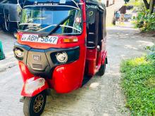 Bajaj Re 2016 Three Wheel