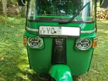 Bajaj RE 205 2011 Three Wheel
