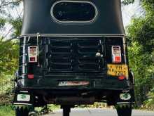 https://riyasewana.com/uploads/bajaj-bajaj-re-43091422793.jpg
