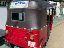 https://riyasewana.com/uploads/bajaj-bajaj-re-4915204013.jpg