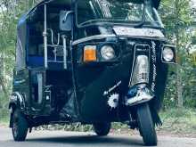 https://riyasewana.com/uploads/bajaj-bajaj-re-52052122863.jpg