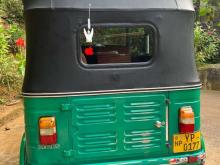 https://riyasewana.com/uploads/bajaj-bajaj-re-5915126965.jpg