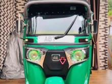 https://riyasewana.com/uploads/bajaj-bajaj-re-72383624021.jpg
