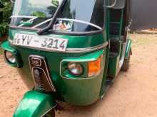 Bajaj RE 205 2011 Three Wheel