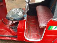 https://riyasewana.com/uploads/bajaj-bajaj-re2stroke-251909256644.jpg