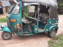 https://riyasewana.com/uploads/bajaj-bajaj-re2stroke-51320114433.jpg