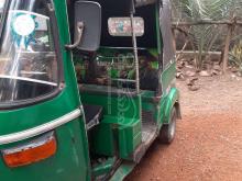 https://riyasewana.com/uploads/bajaj-bajaj-re2stroke-9190706605584.jpg