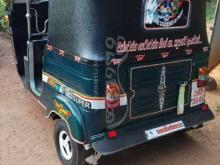 https://riyasewana.com/uploads/bajaj-bajaj-thre-9183306467255.jpg