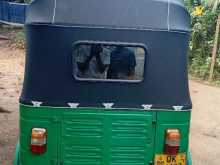 https://riyasewana.com/uploads/bajaj-bajaj-three-132000414403.jpg
