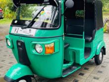 Bajaj 4 Stroke 2011 Three Wheel