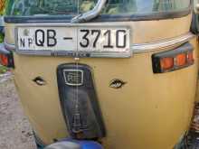 https://riyasewana.com/uploads/bajaj-bajaj-three-2005-106245312544.jpg