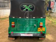 https://riyasewana.com/uploads/bajaj-bajaj-three-2008-191341341282289.jpg