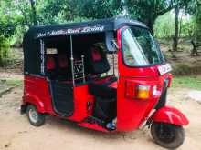 Bajaj 4 Stroke 2013 Three Wheel