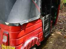 Bajaj RE 2015 Three Wheel
