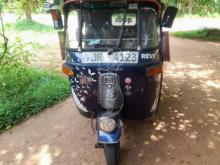 https://riyasewana.com/uploads/bajaj-bajaj-three-20200550409119.jpg