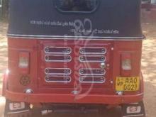 https://riyasewana.com/uploads/bajaj-bajaj-three-25114513459259.jpg