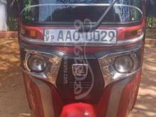 Bajaj 4 Stroke 2014 Three Wheel