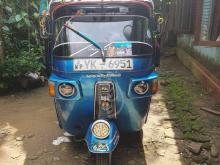 https://riyasewana.com/uploads/bajaj-bajaj-three-28101230431229.jpg